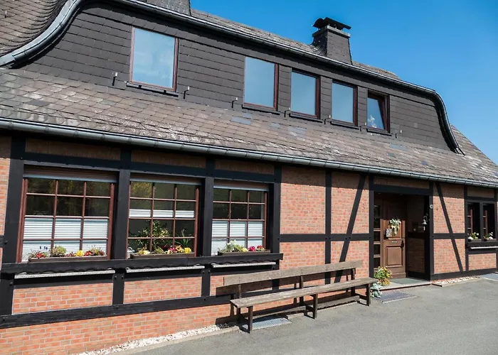 Zur Weissen Frau * Брилон